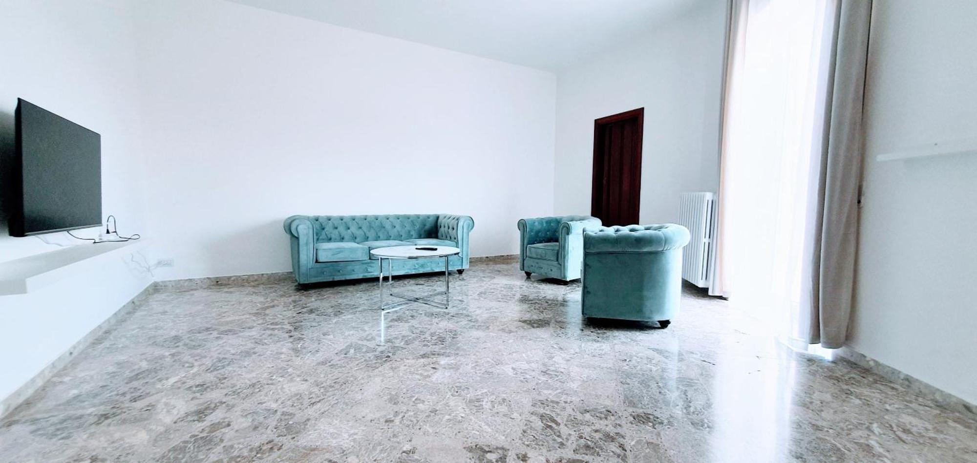 Angela'S Apartment. Elegant Two Bedroom House In Irsina Екстериор снимка